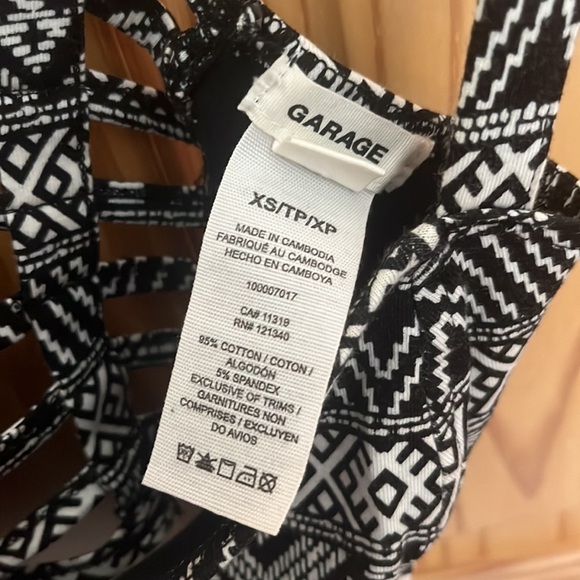 Garage Aztec Crop Top - Picture 3 of 3